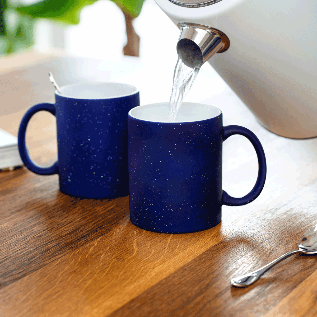 Mug personnalisé 2 amies – Illustration